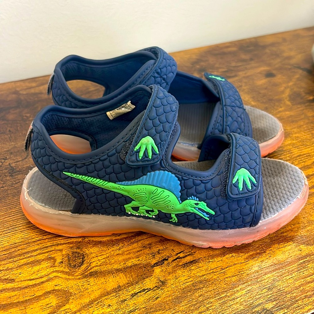Light up sole boys dinosaur sandals